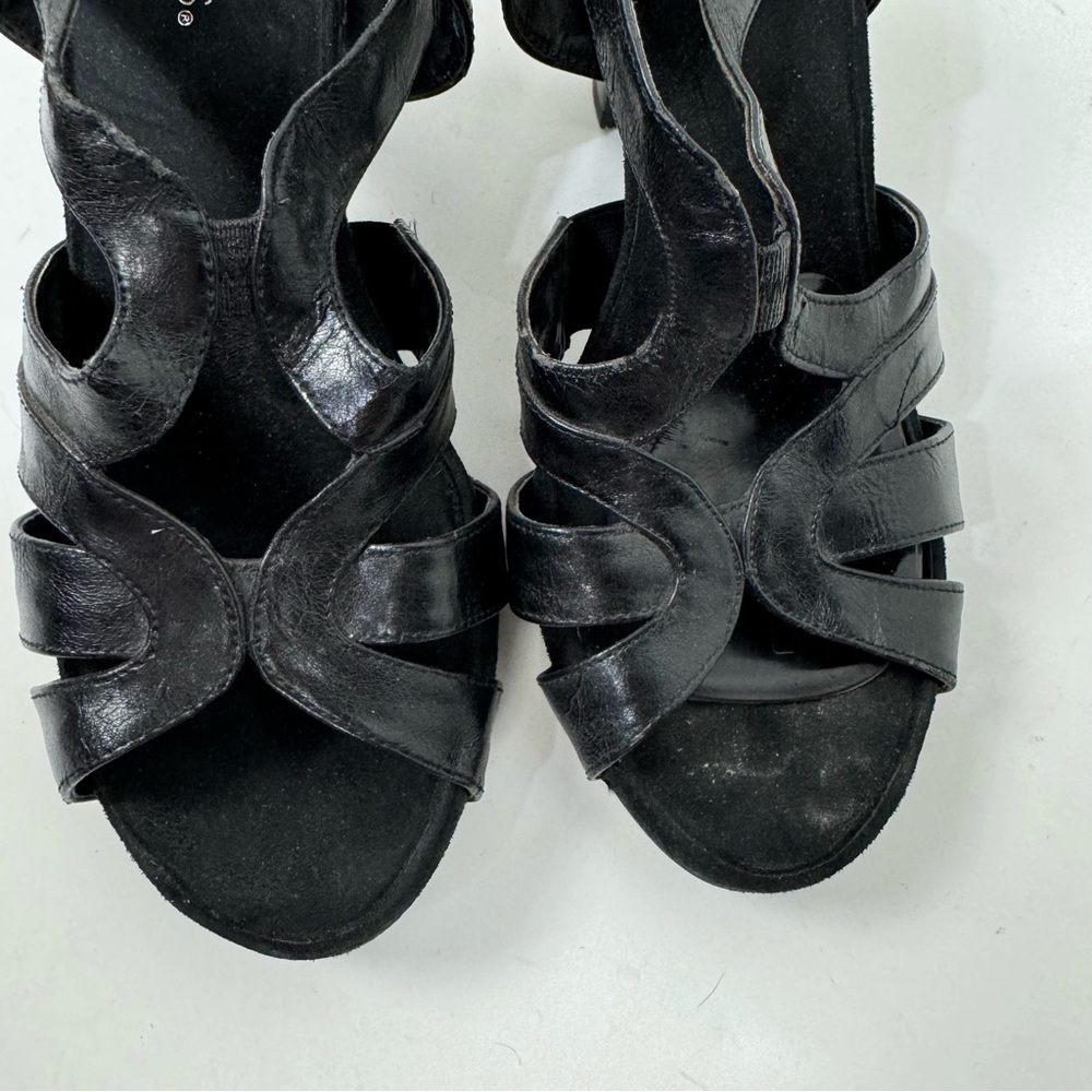 Aerosoles Black Open Peep Toe Heels Goth Minimalist - Picture 3 of 9